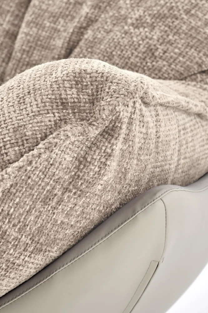 myagkaya-mebel-kresla-dlya-otdykha-kreslo-s-omarami-2