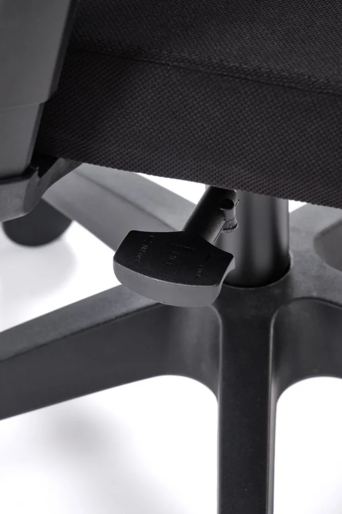 birojam-biroja-kresli-datorkresls-paredes-6