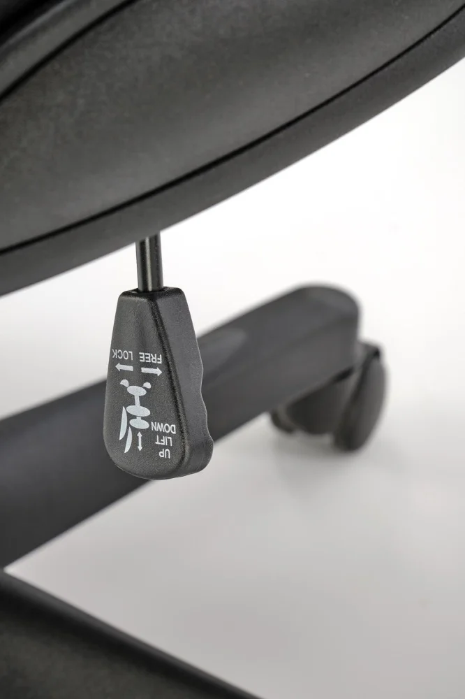 dlya-ofisa-ofisnye-stulya-kompyuternoe-kreslo-ragnar-6