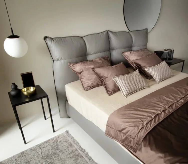 dlya-spalni-krovati-kozhanaya-krovat-cadis-160-6