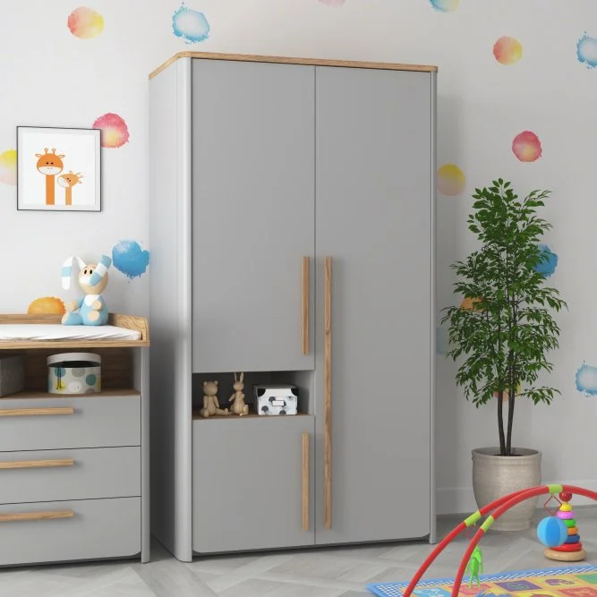 shkafy-trekhdvernye-shkafy-shkaf-surfinio-sfns721r-3