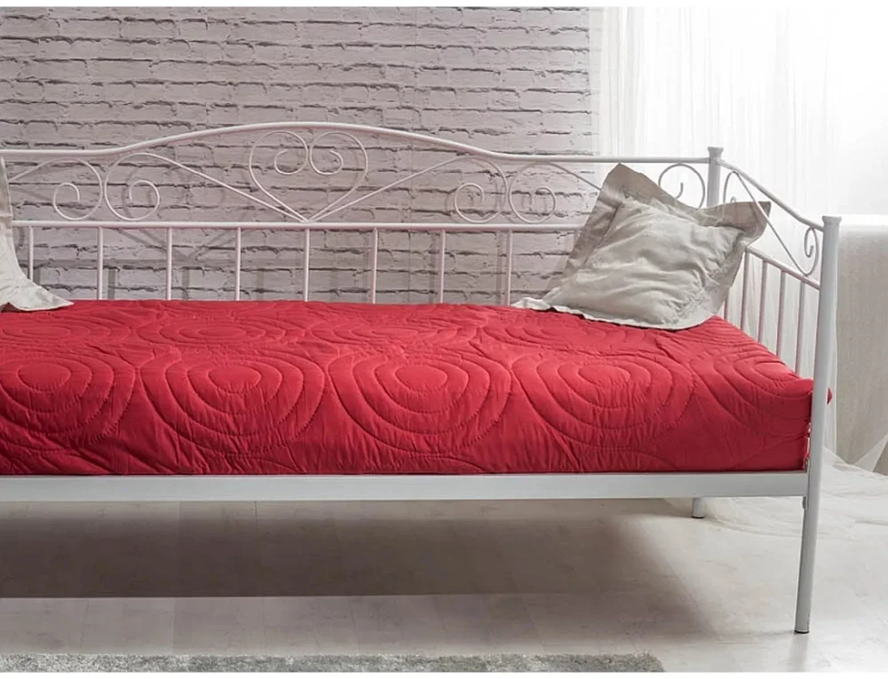 dlya-spalni-krovati-krovat-birma-6