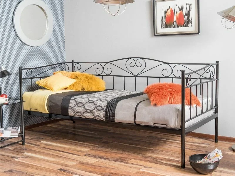 dlya-spalni-krovati-krovat-birma-7