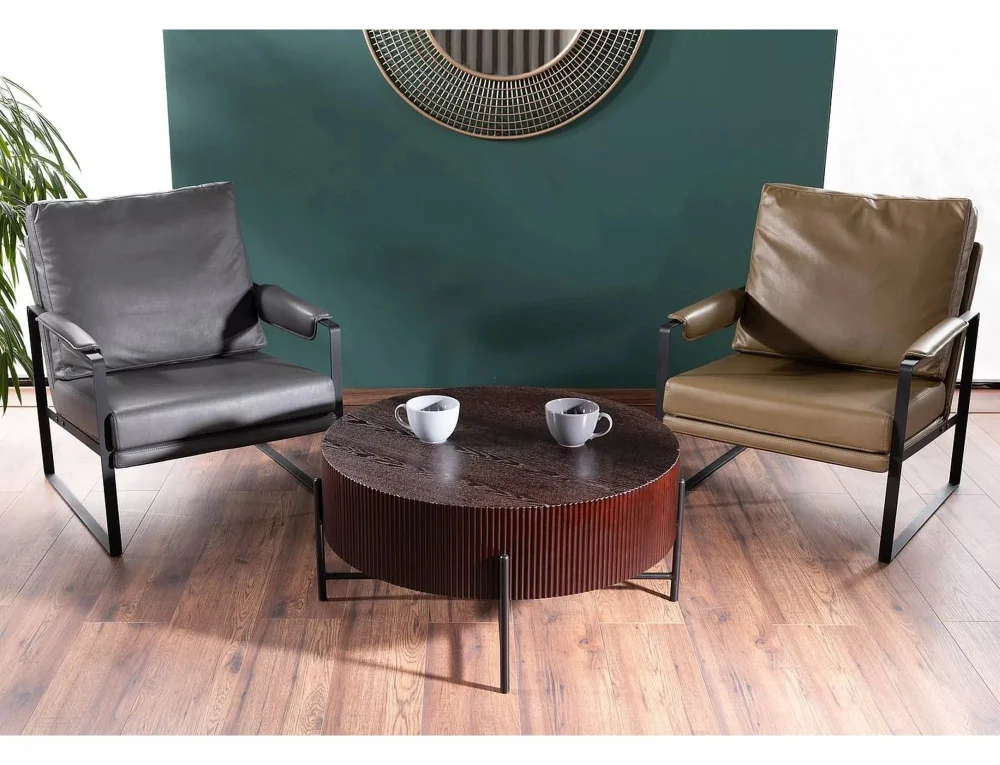 dlya-gostinoy-zhurnalnye-stoliki-zhurnal-tuka-2