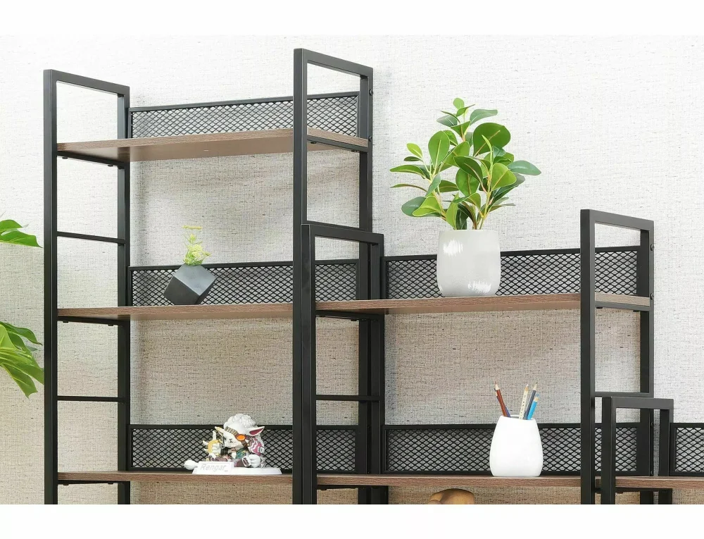 dlya-gostinoy-polki-stoyka-raw-r6-3