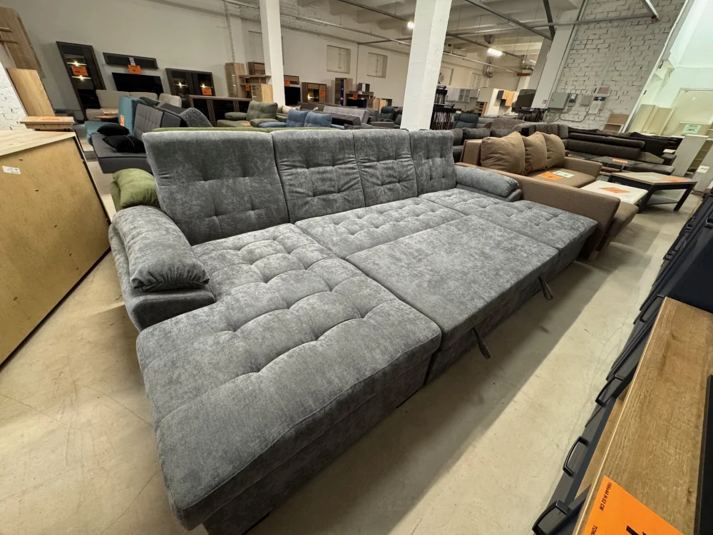 myagkaya-mebel-p-obraznye-uglovye-divany-italiya-xl-u-uglovoy-divan-veter-89-seryy-5