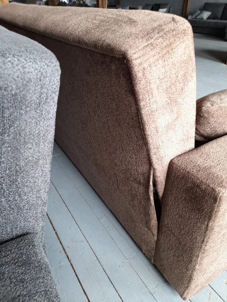 upholstered-furniture-sofas-the-sofa-is-great-3