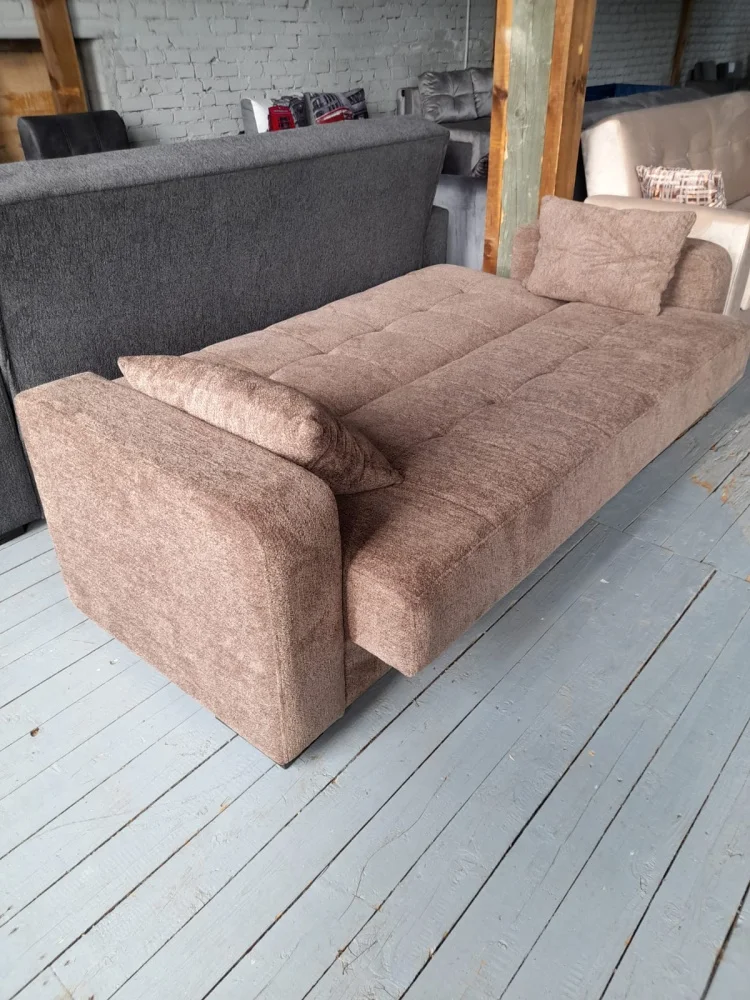 upholstered-furniture-sofas-the-sofa-is-great-9