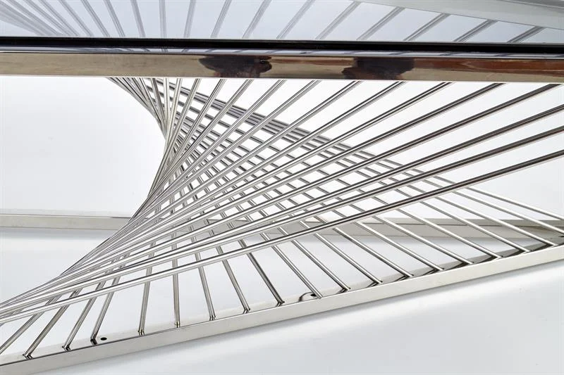 dlya-gostinoy-zhurnalnye-stoliki-kofeynyy-stolik-infinity-5