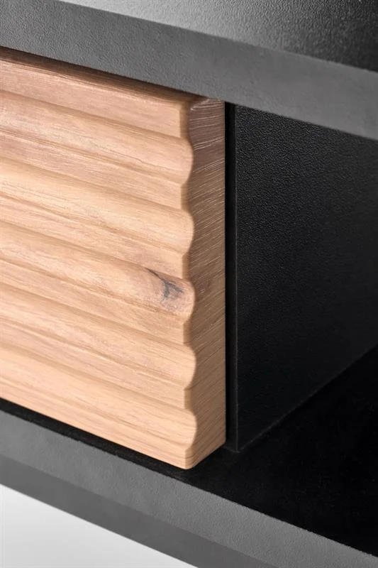 dlya-gostinoy-zhurnalnye-stoliki-kofeynyy-stolik-murano-law-1-5