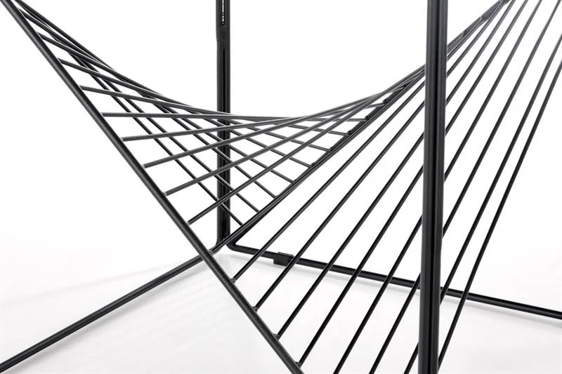 dlya-gostinoy-zhurnalnye-stoliki-kofeynyy-stolik-pato-4