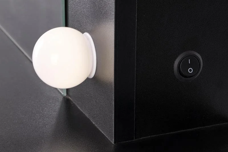 dlya-spalni-tualetnye-stoliki-tualetes-galdins-gollivud-xl-4