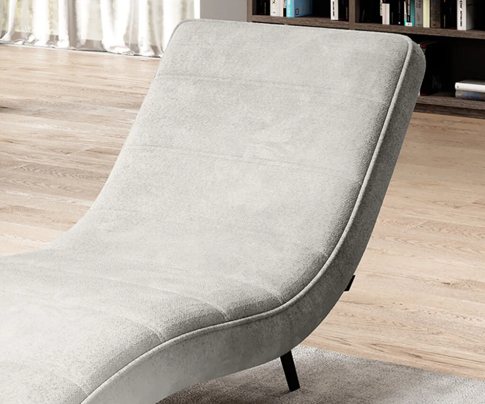 myagkaya-mebel-kresla-dlya-otdykha-kreslo-myata-4