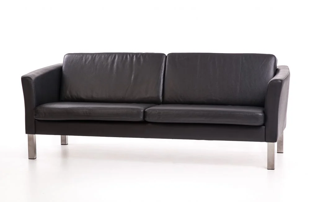 myagkaya-mebel-kozhanye-divany-divany-trekhmestnye-kozhanyy-divan-boss