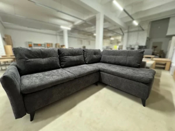 uglovye-divany-uglovoy-divan-novara